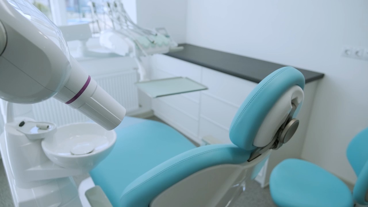 clínica dental en torremolinos